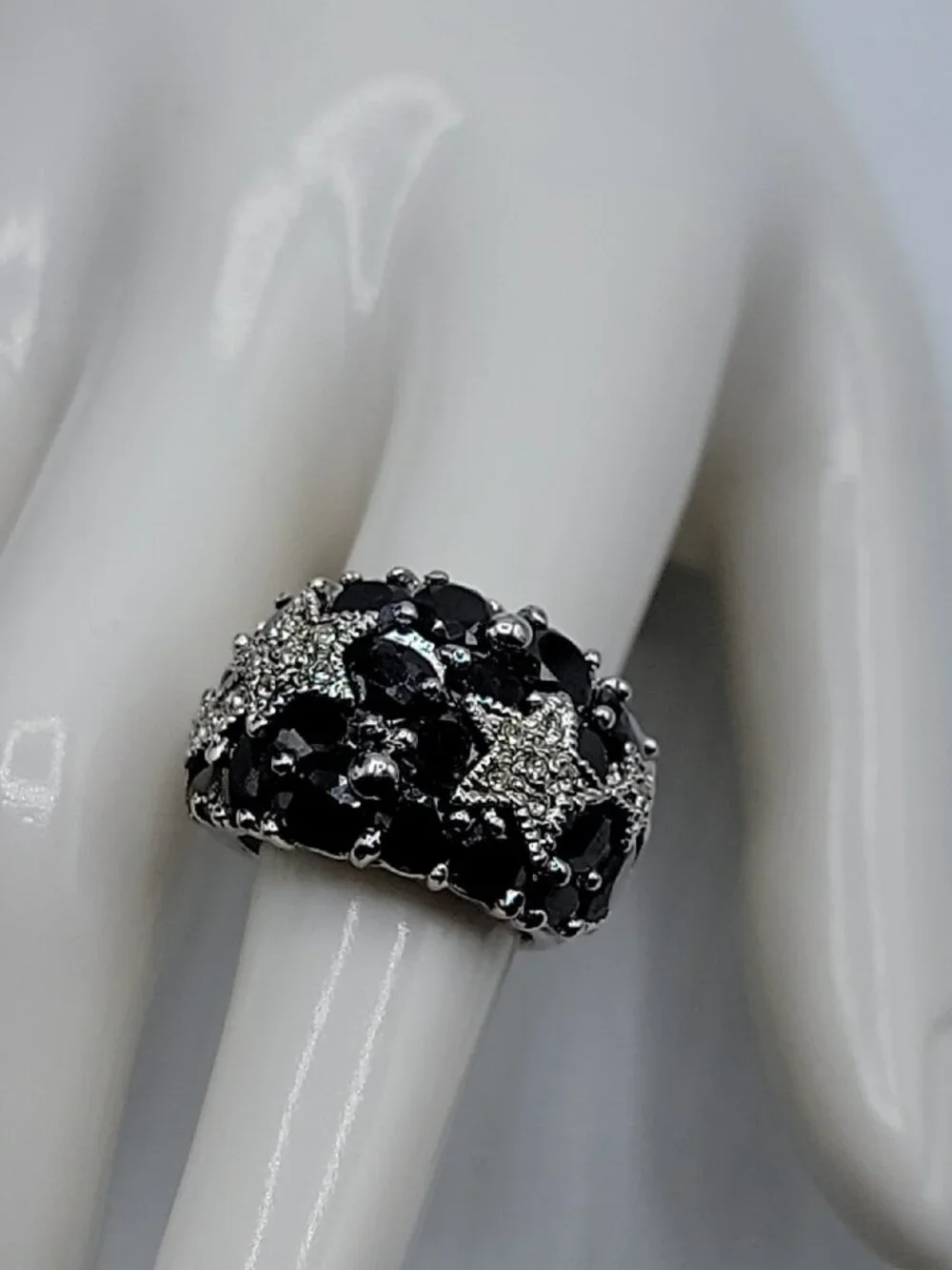 Night Sky Cocktail Ring Prong Set Black Clear Crystal Stars Size 6 Silver Tone